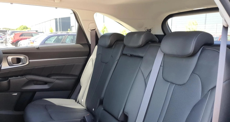 Kia Sorento cena 233900 przebieg: 6000, rok produkcji 2023 z Świętochłowice małe 232